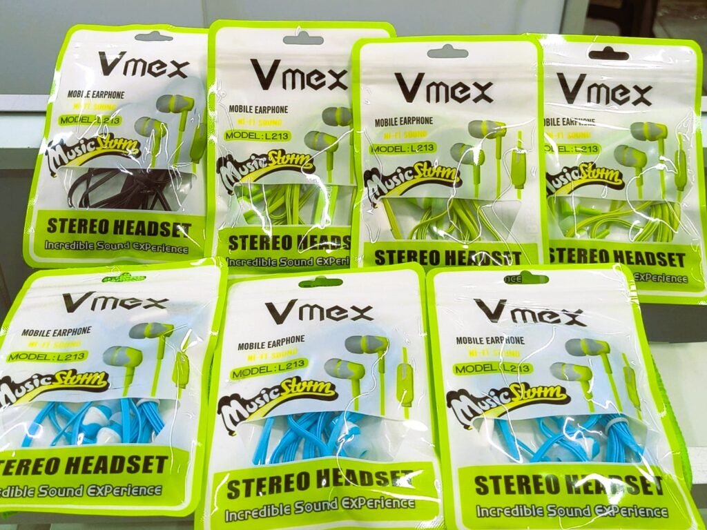 Audífonos alámbricos marca VMEX